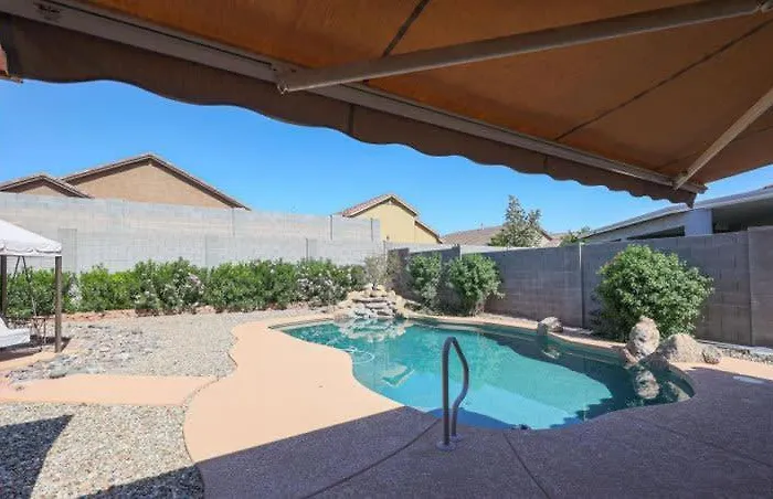 Cozy Near Freeways W Pool Bbq Dom wakacyjny